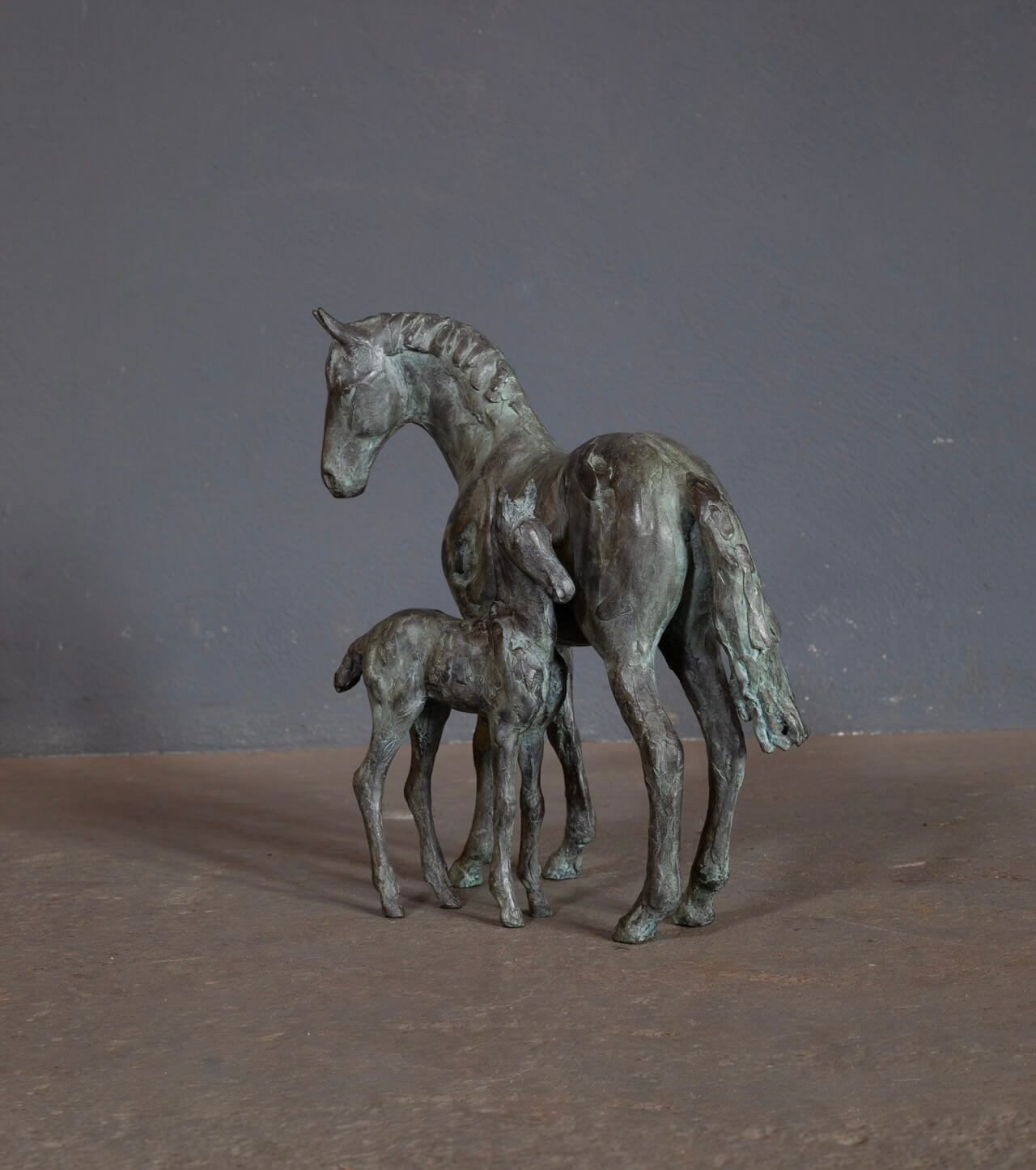 Equine sculpture Mare foal standing - www.brigitteboss.com
