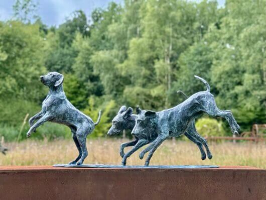 Statue de chien Braque de Weimar en bronze Statue de chien Weimaraner en bronze