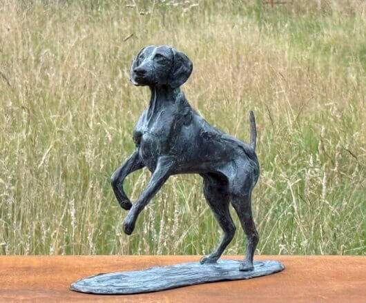 Statue de chien Weimaraner Statue de chien Weimaraner
